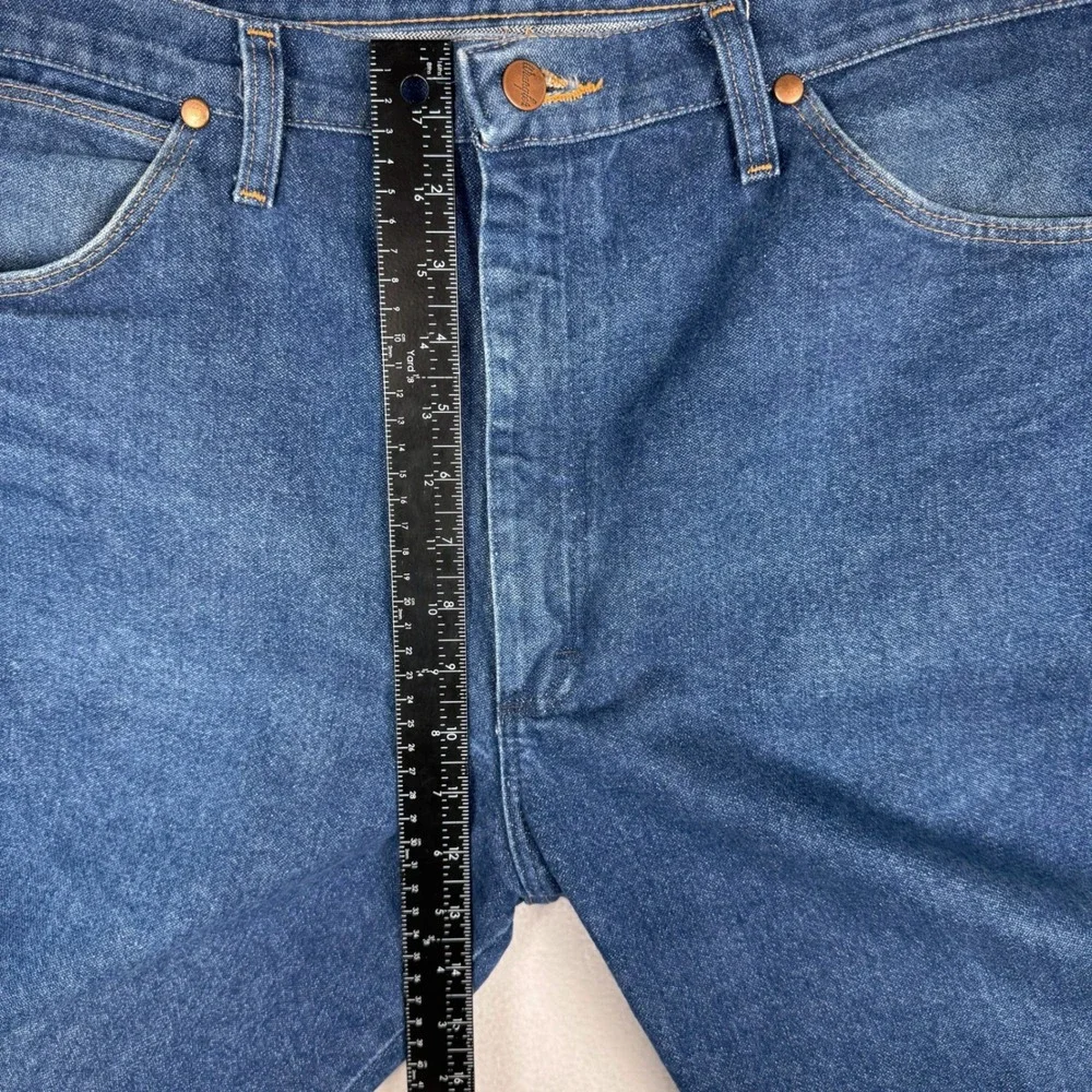 Wrangler 13MWZ Jeans Mens 36x32 Blue Cowboy Cut Denim Straight Leg Western